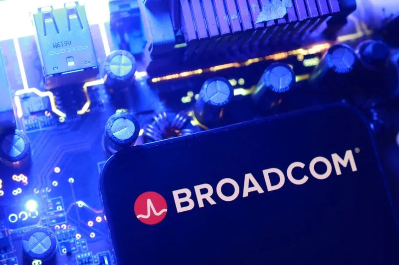 Broadcom seeks $60B-plus in debt for an AI chip deal that leases hardware to Anthropic