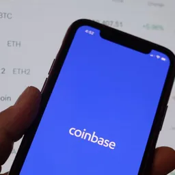 Coinbase launches an autonomous trading agent built on its own payment rails