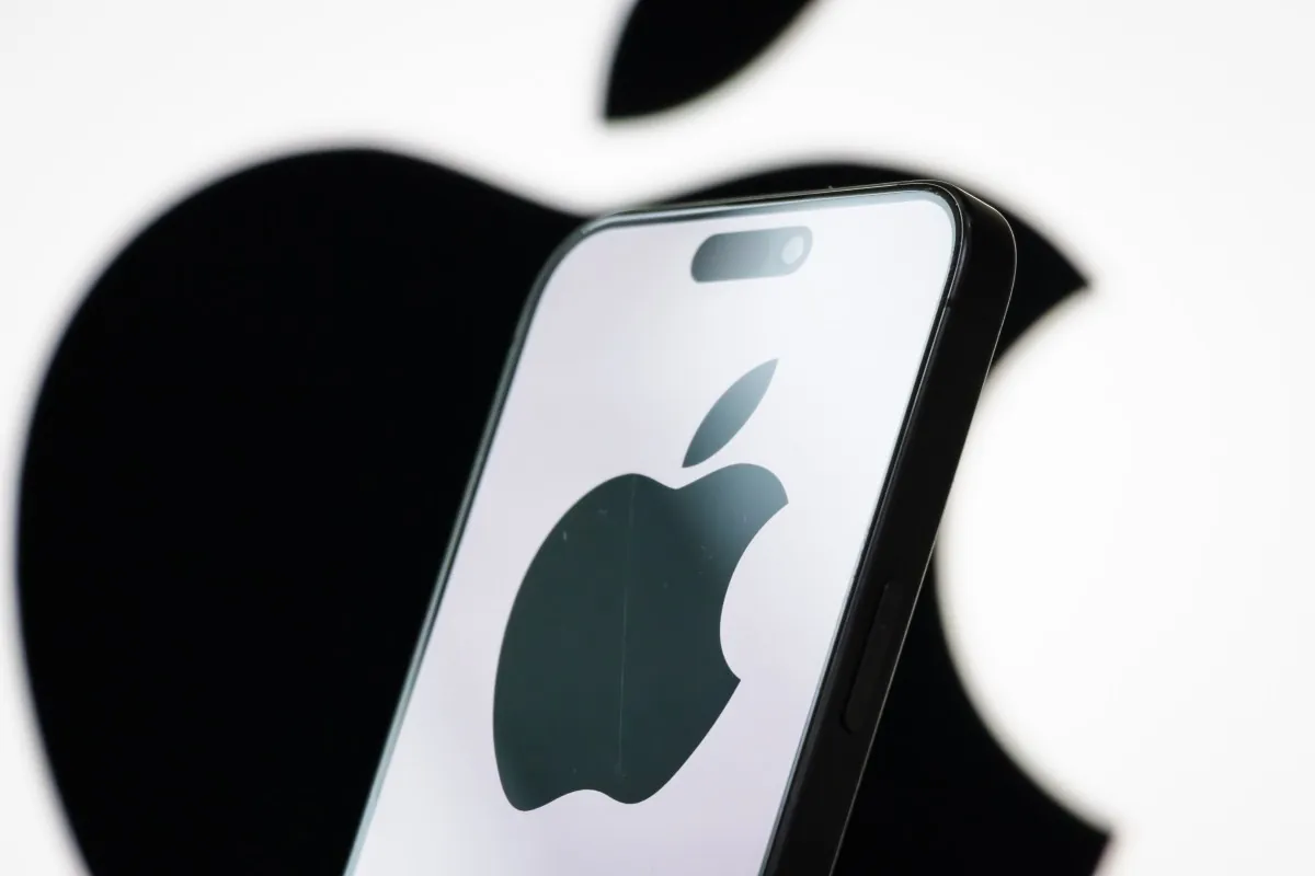 AIデータセンター需要でDRAMが98%高騰、AppleがMacとiPadを値上げ