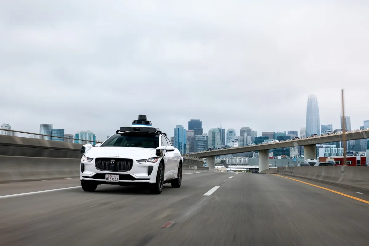 Waymo restarts freeway robotaxi routes in Phoenix, Bay Area next
